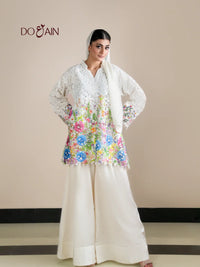 Emel by DOAIN – Floral Embellished Lace Co-Ord Set