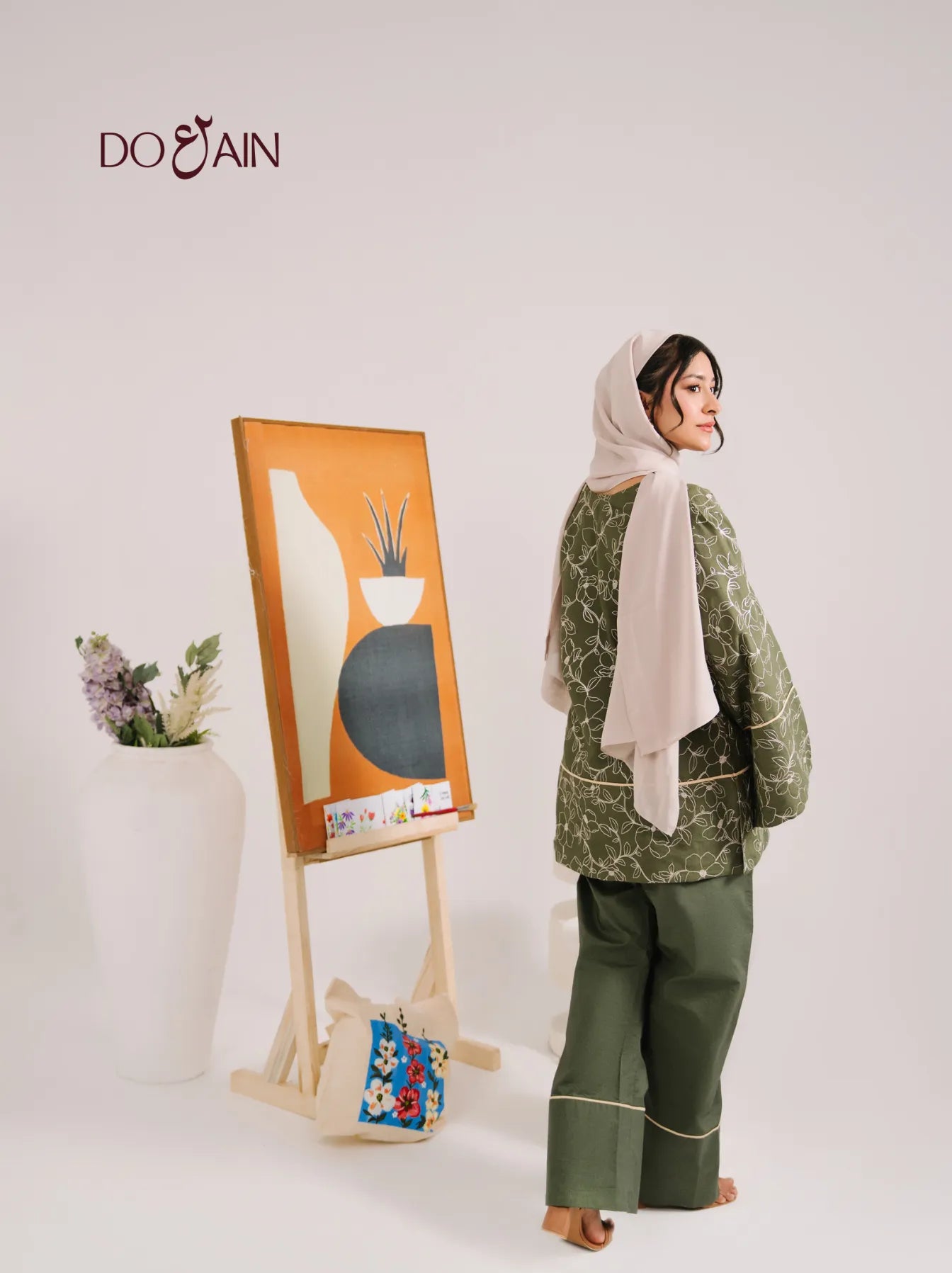 Ivy Co-Ord Set – Elegant Green Two-Piece with Embroidery