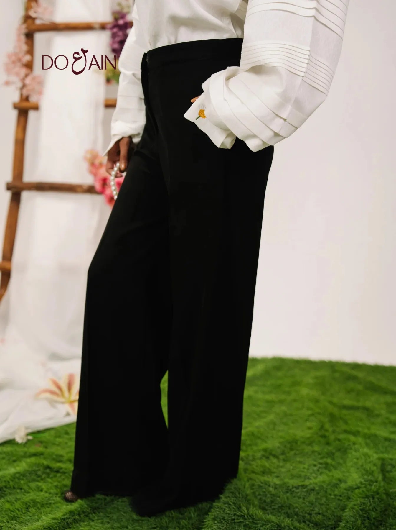 Black Pants by DOAIN – Sophisticated Fit in Classic Black