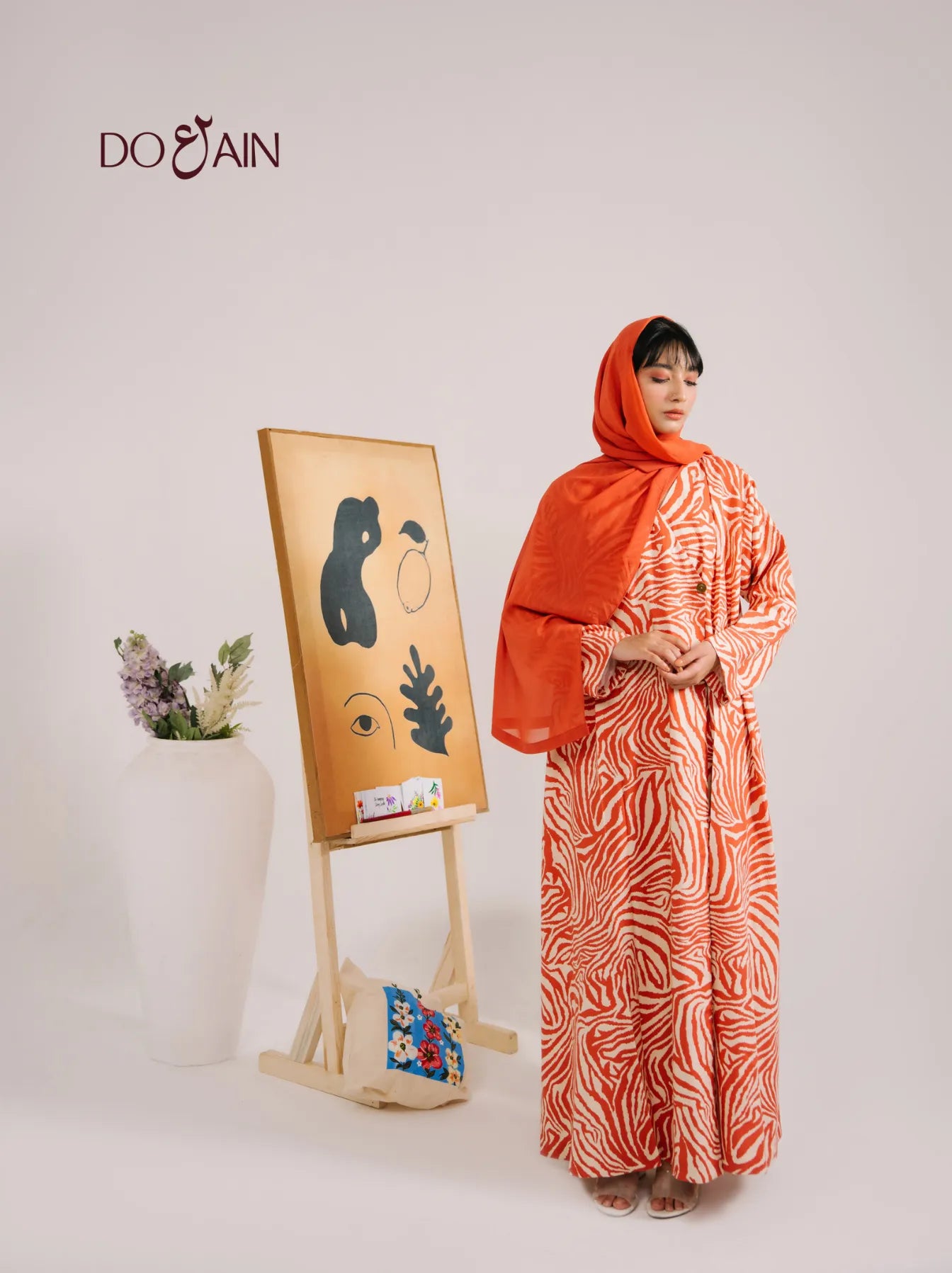 Coral Abaya – Vibrant Orange & White Printed Abaya with Modern Details | Doain Official