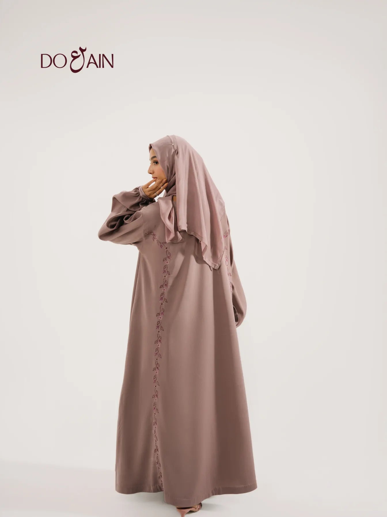 Sage Abaya – Elegant Earth-Toned Abaya with Graceful Silhouette | Doain Official
