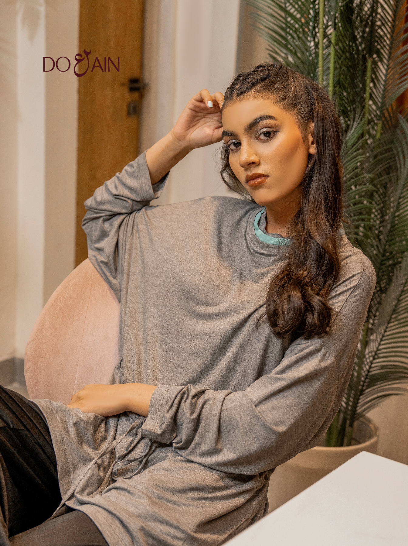 Lounge Top