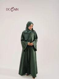 Sorrel by DOAIN – Rich Earth-Toned Abaya with Flowing Elegance